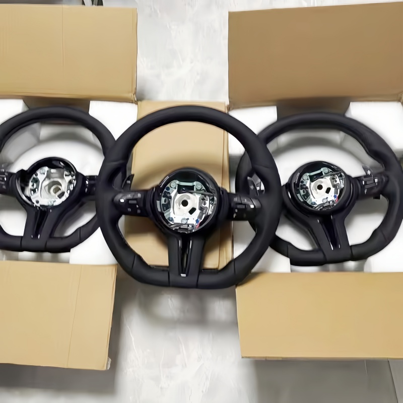 Car Accessories Website - หนังหุ้มพวงมาลัยรถยนต์สำหรับ BMW F10 F22 F30 F34