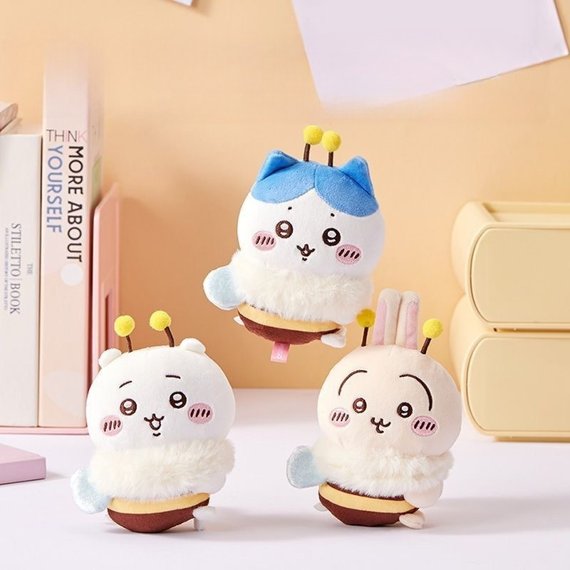 ตุ๊กตาการ์ตูนซีรีส์ผึ้งน่ารัก  - Car Accessories Inside บทวิจารณ์และราคา